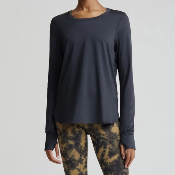 Varley Tops - Varley Like New Kearney Women’s Long Sleeve Top Slate Marl